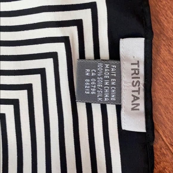 🧣Silk scraf - Picture 3 of 3